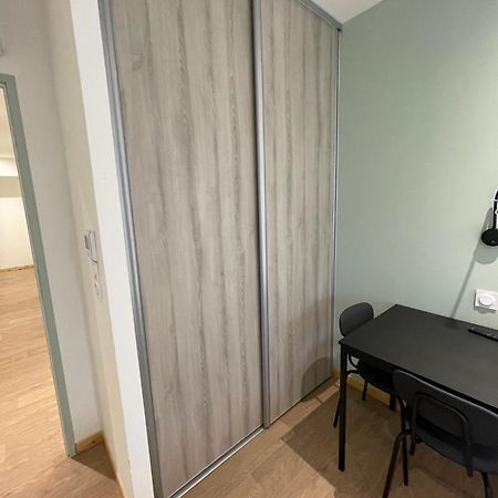 Le Salvador - Appart'Hotel De 18M2 A 44M2 La Talaudiere Exteriér fotografie