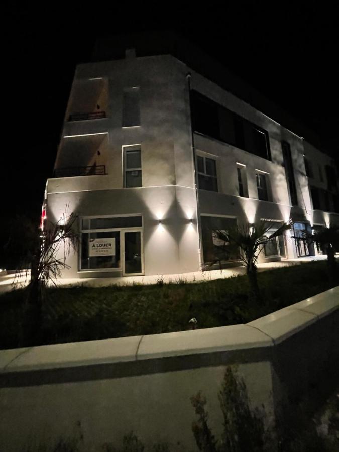 Le Salvador - Appart'Hotel De 18M2 A 44M2 La Talaudiere Exteriér fotografie