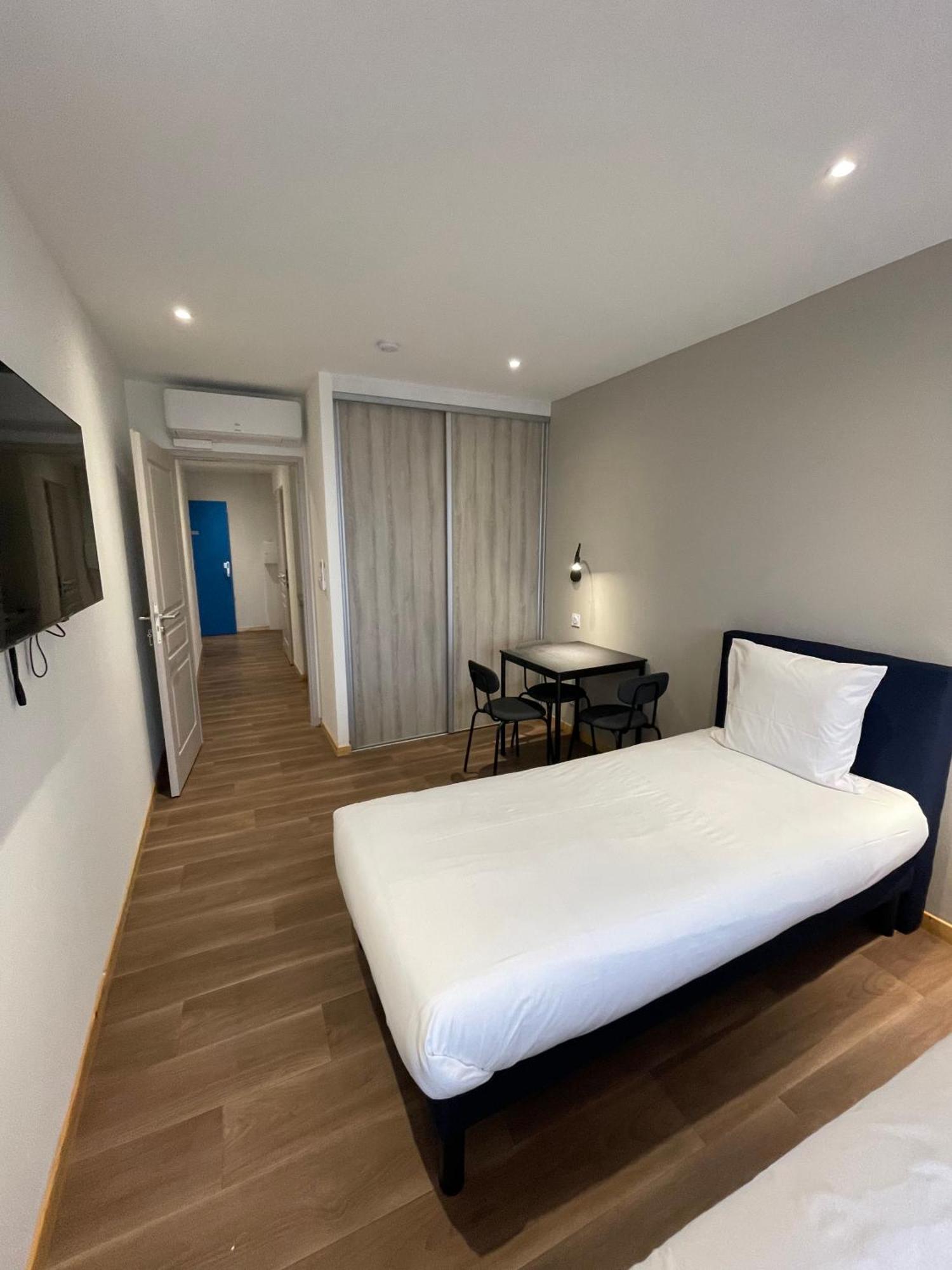 Le Salvador - Appart'Hotel De 18M2 A 44M2 La Talaudiere Exteriér fotografie
