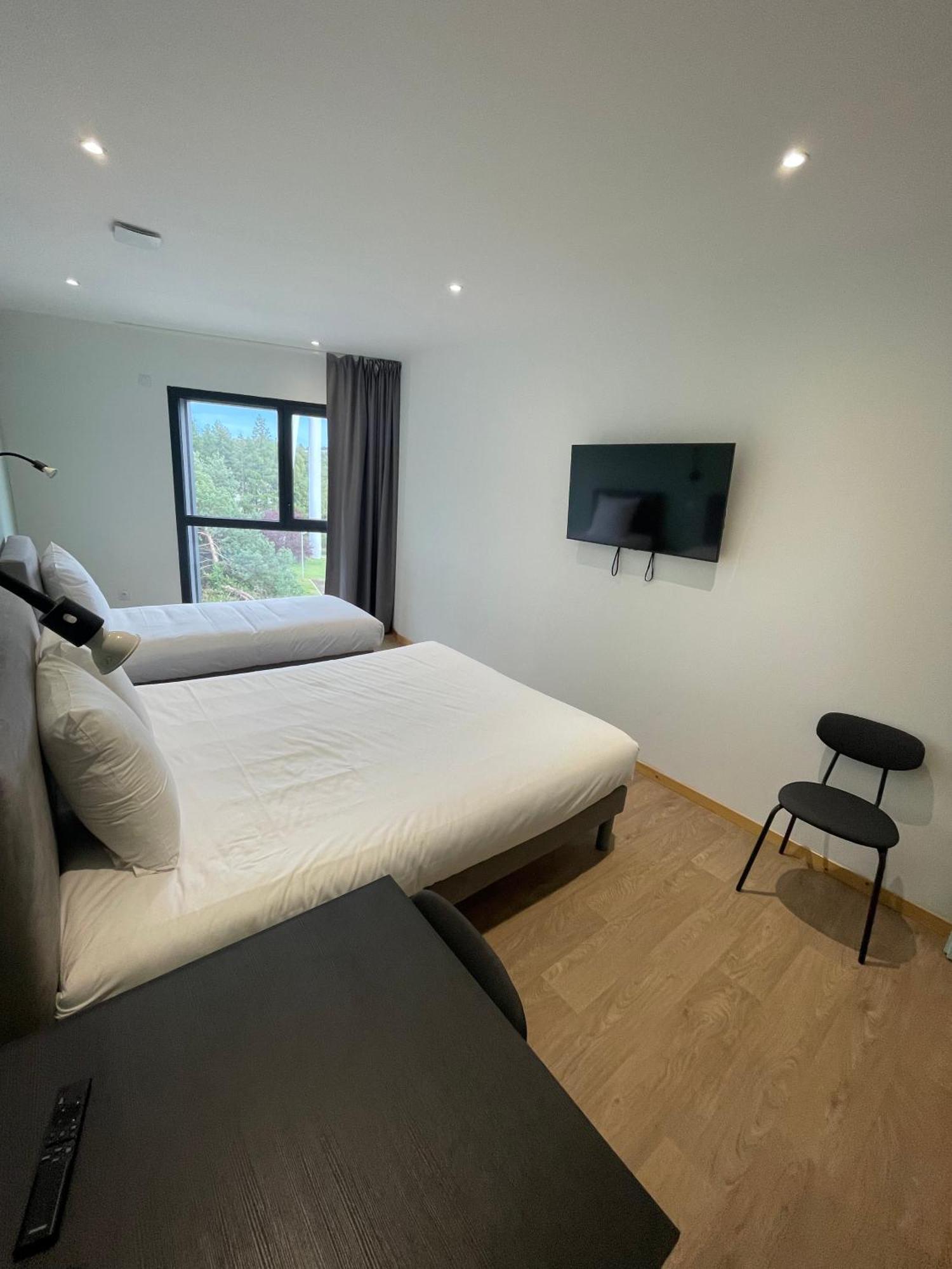 Le Salvador - Appart'Hotel De 18M2 A 44M2 La Talaudiere Exteriér fotografie